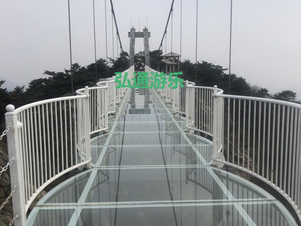 玻璃吊橋 玻璃吊橋